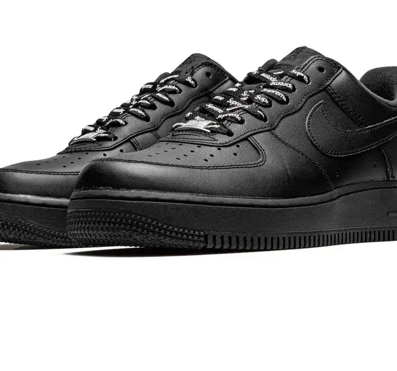 Nike Air Low Force 1 Black Supreme 0702
